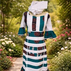 African maxi dress mixed with dentelle size M